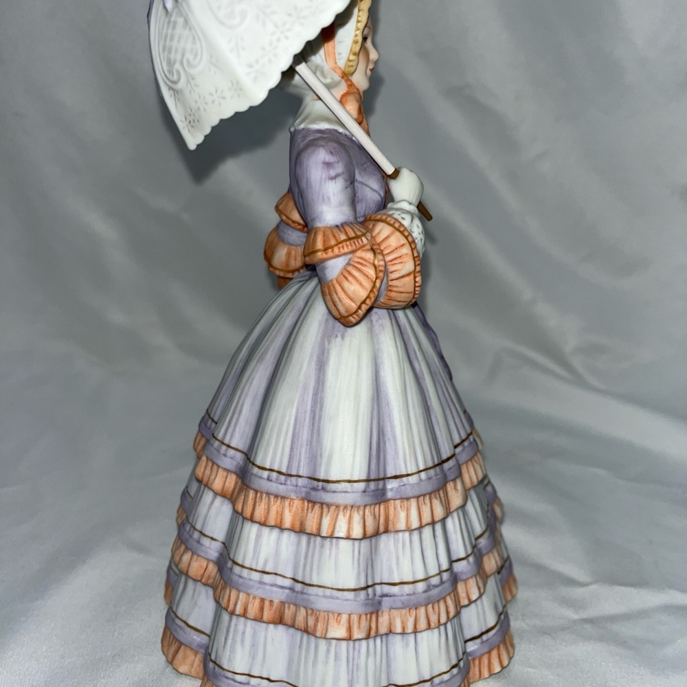 LENOX "Springtime Promenade" 9" Fine Porcelain Figurine Woman with Parasol - Picture 6 of 14